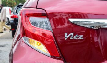 
										Toyota Vitz full									
