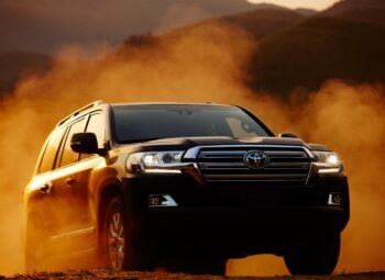 2016 Land Cruiser