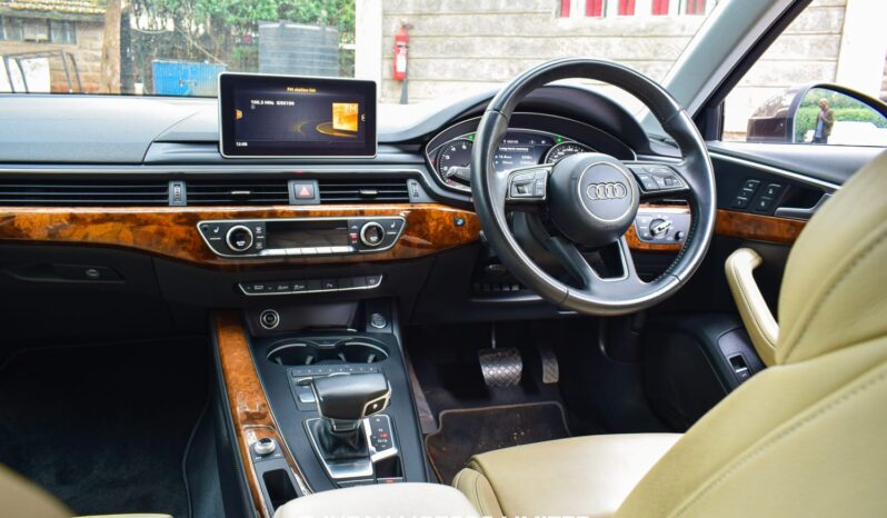 
								Audi A4 full									
