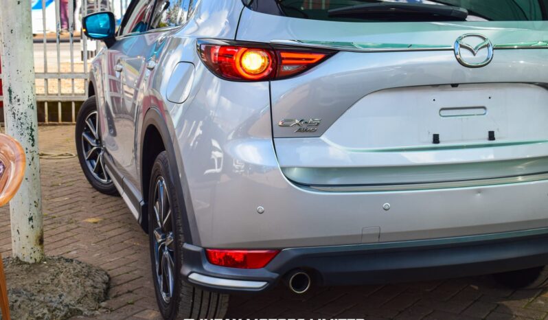 
								Mazda CX5 full									