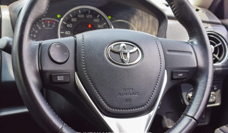 
								Toyota Axio full									