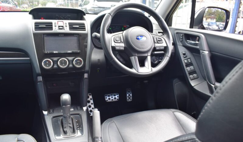 
								Subaru Forester XT full									