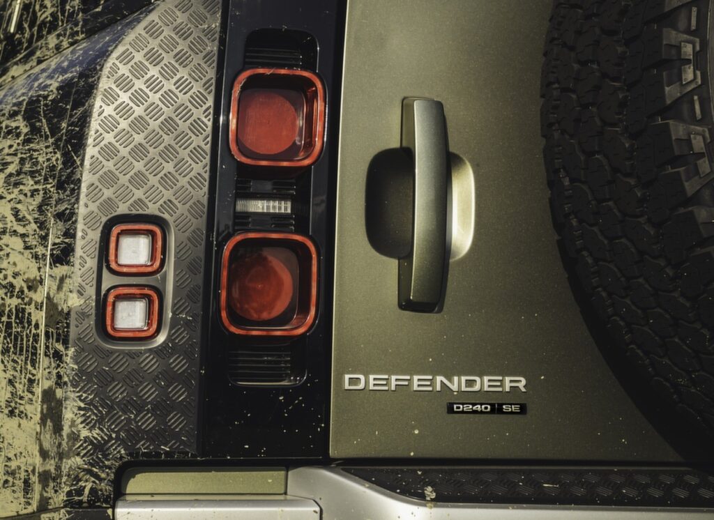 2020 Land Rover Defender 90