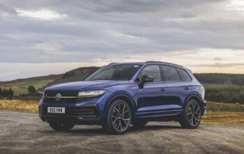 2024 Volkswagen Touareg R eHybrid UK Version
