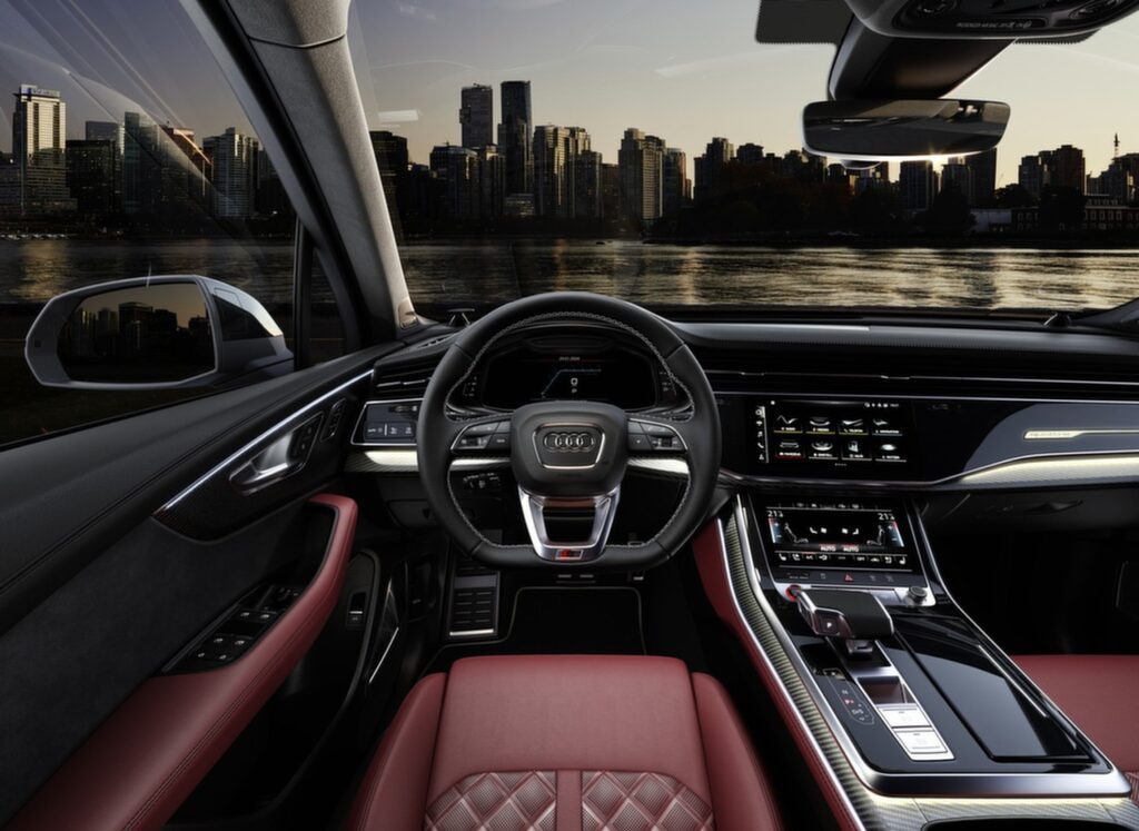 2025 Audi SQ7