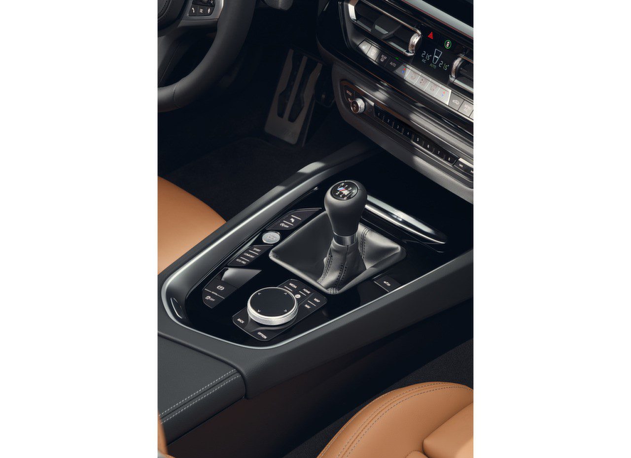 2025 BMW Z4 M40i HANDSCHALTER - INEAX MOTORS