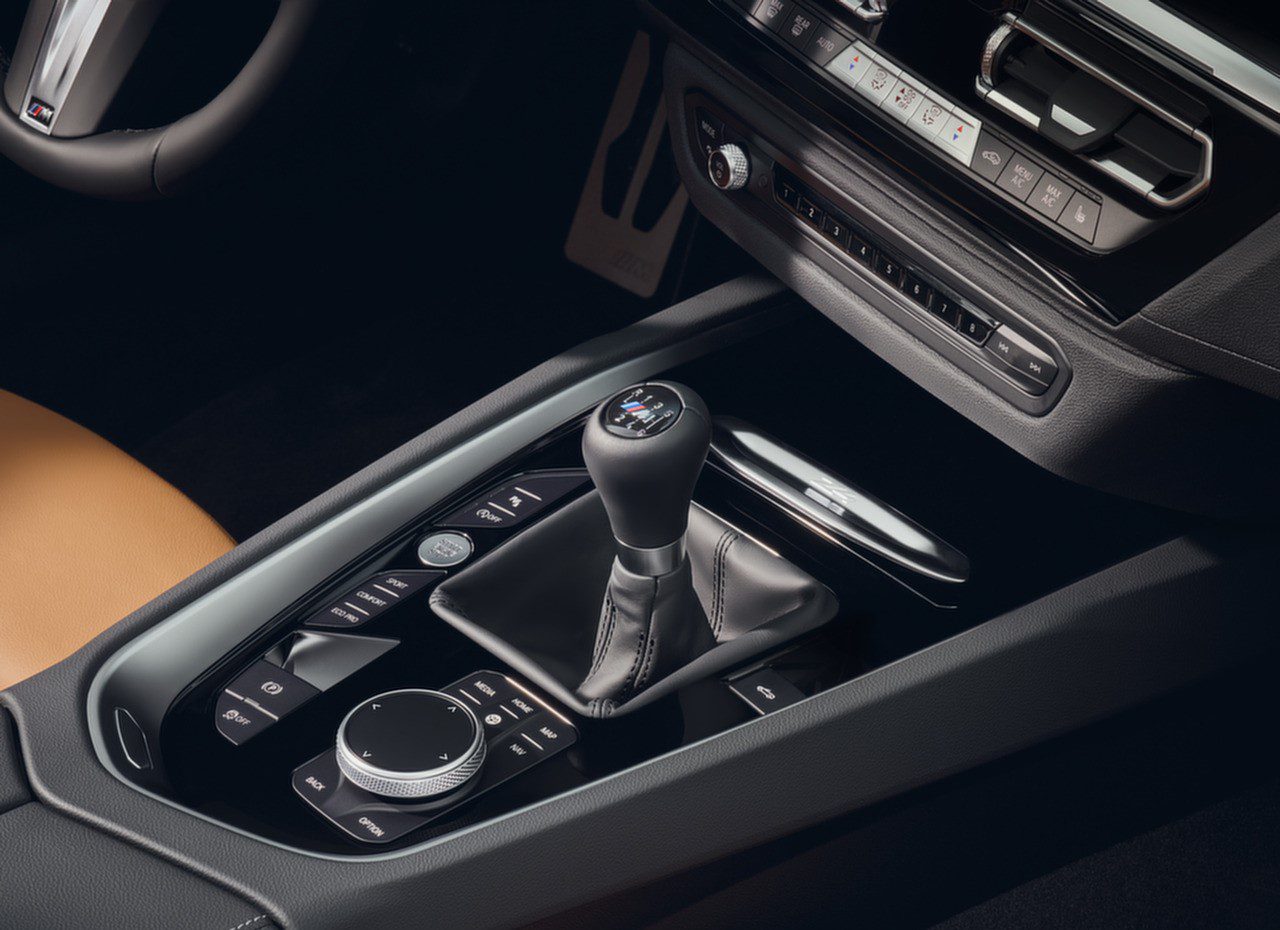 2025 BMW Z4 M40i HANDSCHALTER - INEAX MOTORS