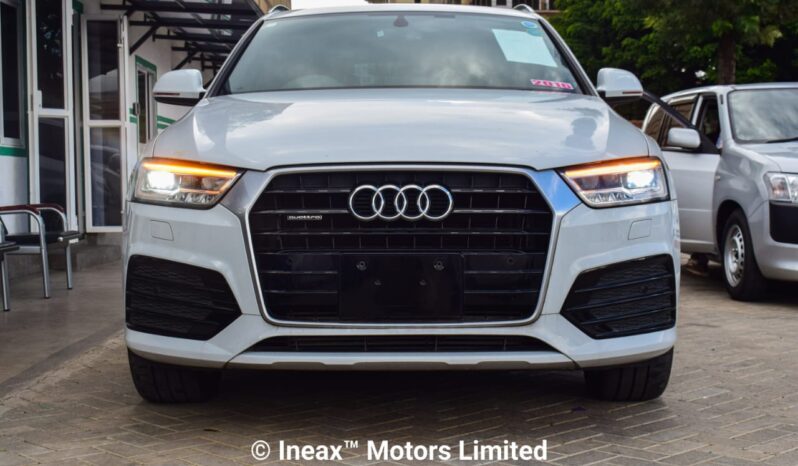 
								AUDI Q3 full									