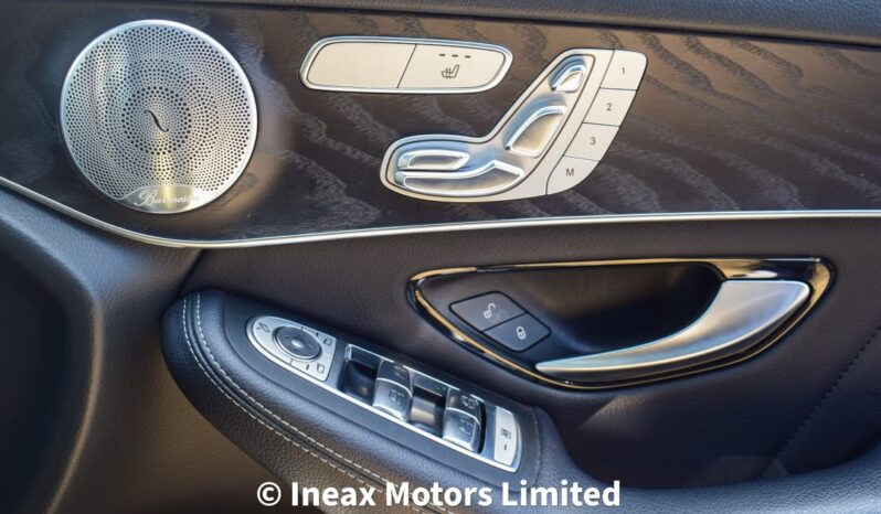
MERCEDES-BENZ GLC full									