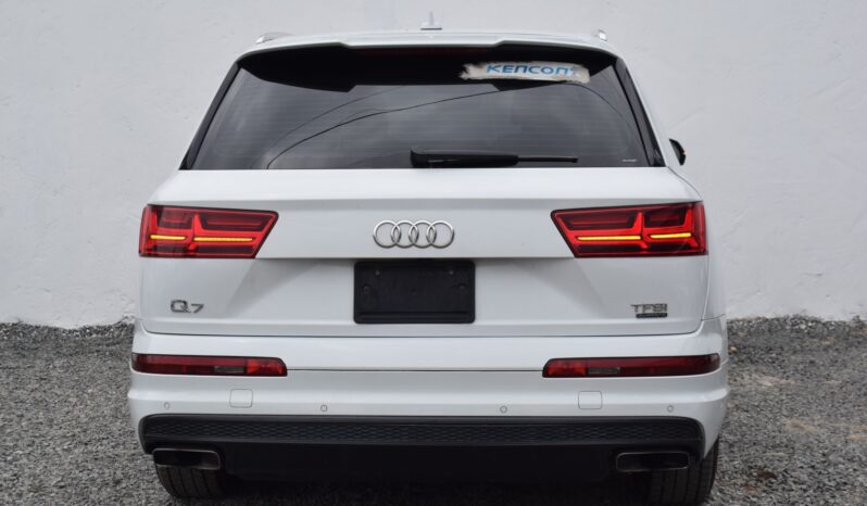 
AUDI Q7 full									
