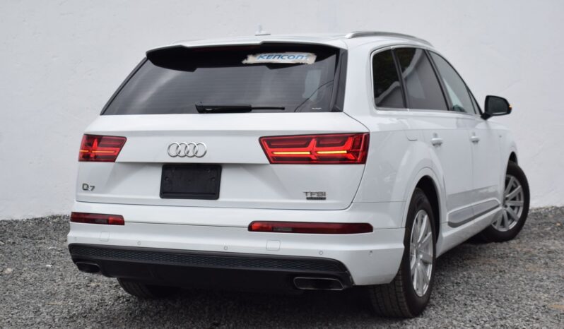 
AUDI Q7 full									