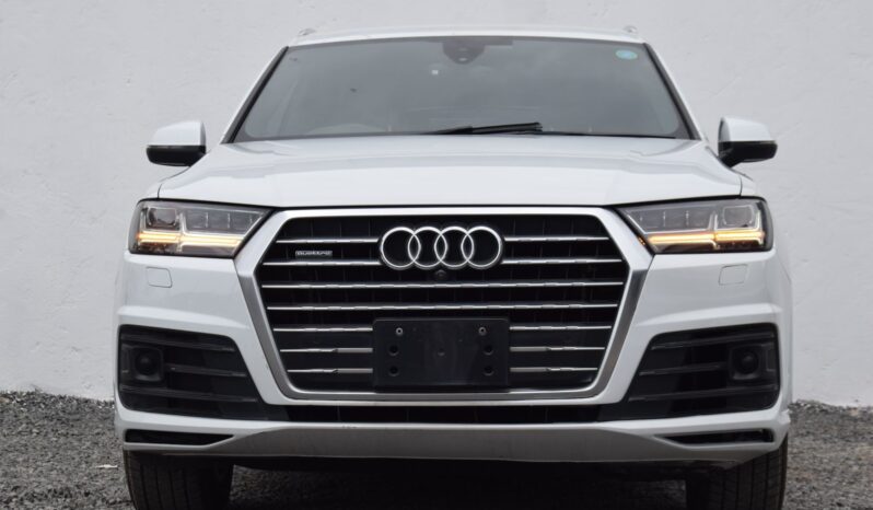 
AUDI Q7 full									