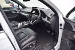 
AUDI Q7 full									