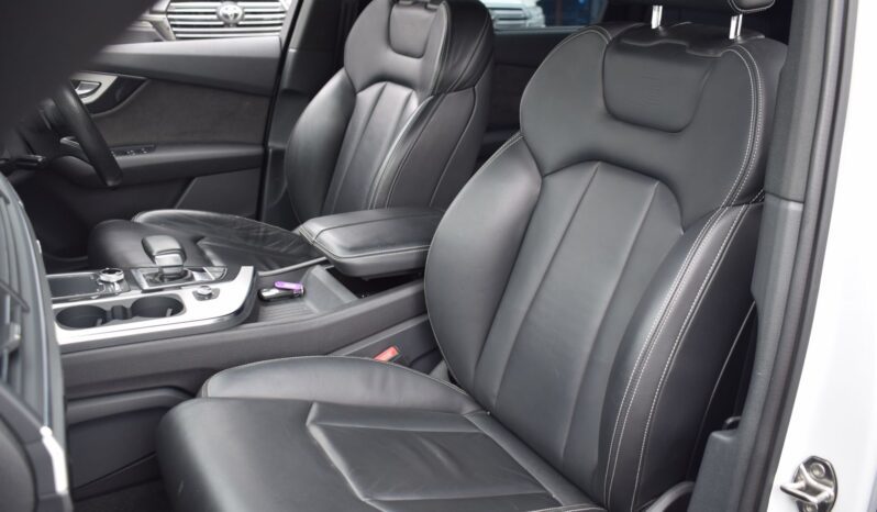 
AUDI Q7 full									