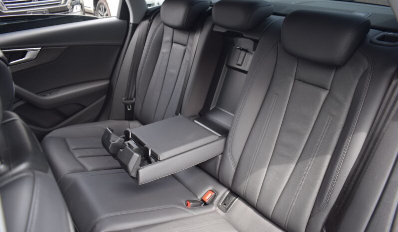 
AUDI A4 full									