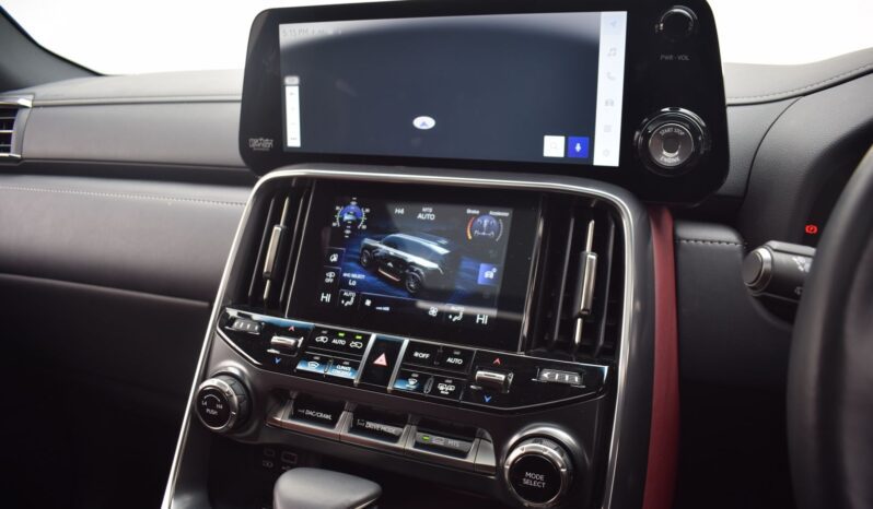 
LEXUS LX600 full									
