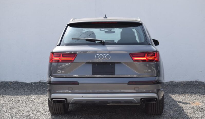 
AUDI Q7 full									