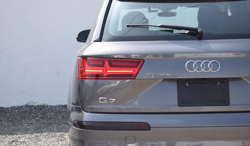 
AUDI Q7 full									