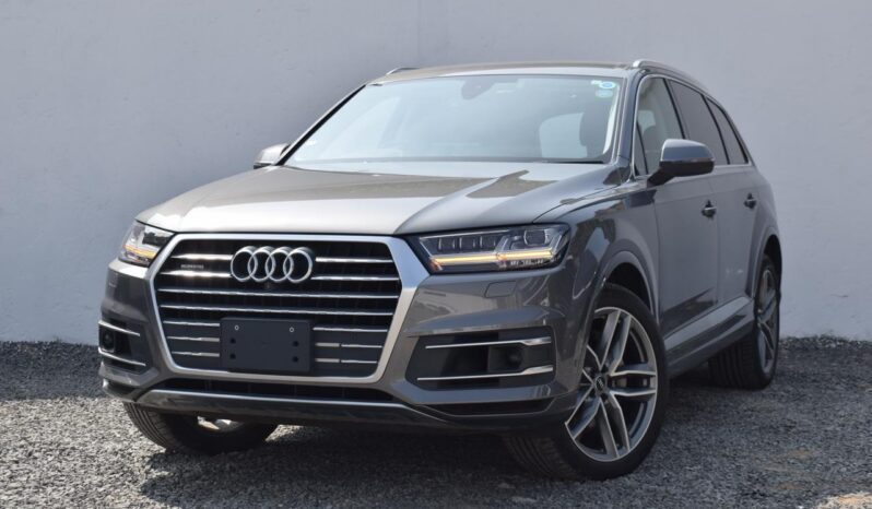 
AUDI Q7 full									