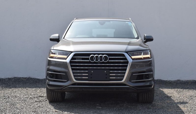 
AUDI Q7 full									