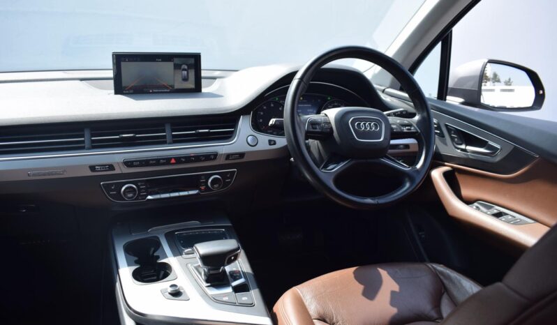 
AUDI Q7 full									