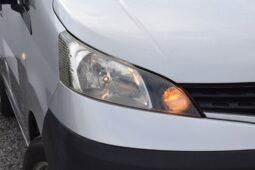 NISSAN NV200 full