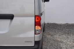 NISSAN NV200 full