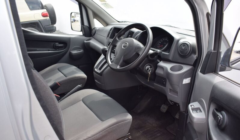 
NISSAN NV200 full									