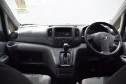 NISSAN NV200 full