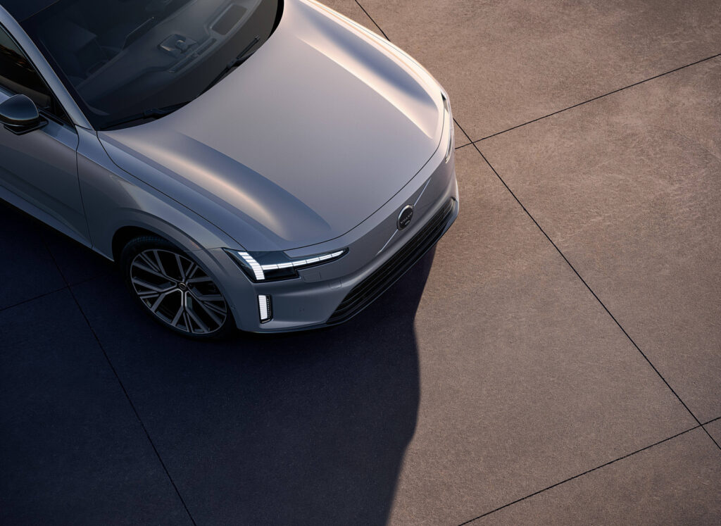 2026 Volvo ES90