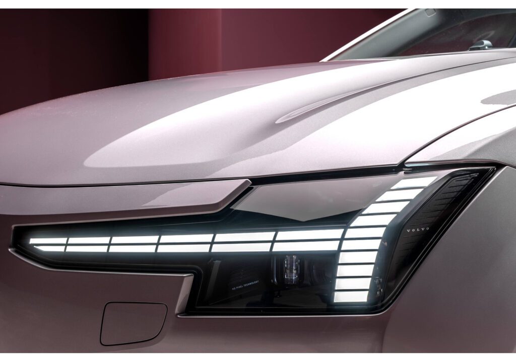 2026 Volvo ES90