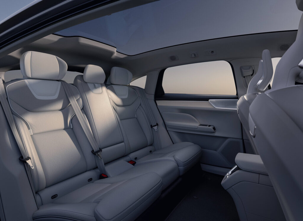 2026 Volvo ES90