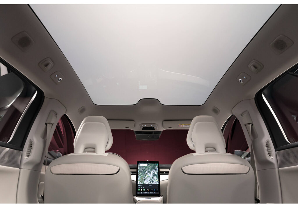 2026 Volvo ES90
